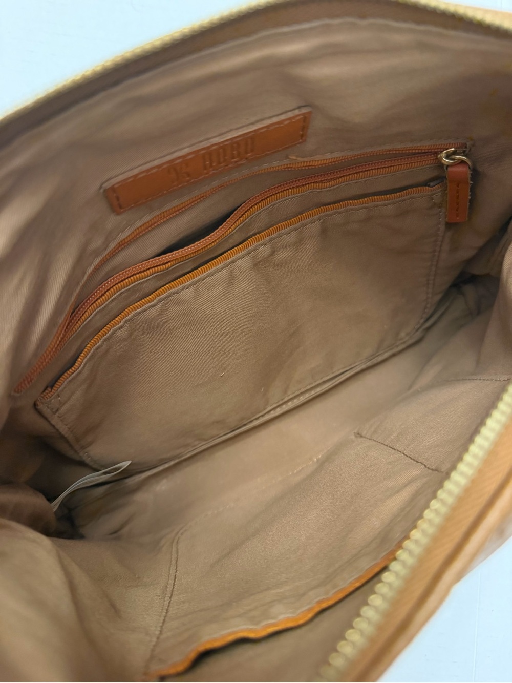 HOBO Retired “DARCY Crossbody and Wristlet” Warm Chestnut Brown  & Boho Strap - Picture 12 of 12